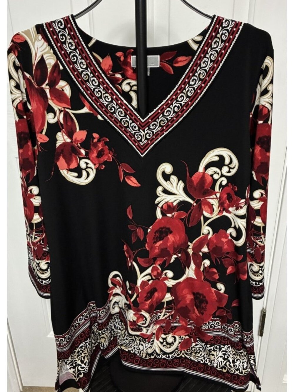 JM Collection Womens XL Blouse Shirt Black Red White Floral Embellished Neckline